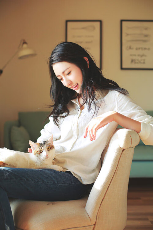 帕利斯特冲线瞬间引发现场欢呼，帕里斯特汽车