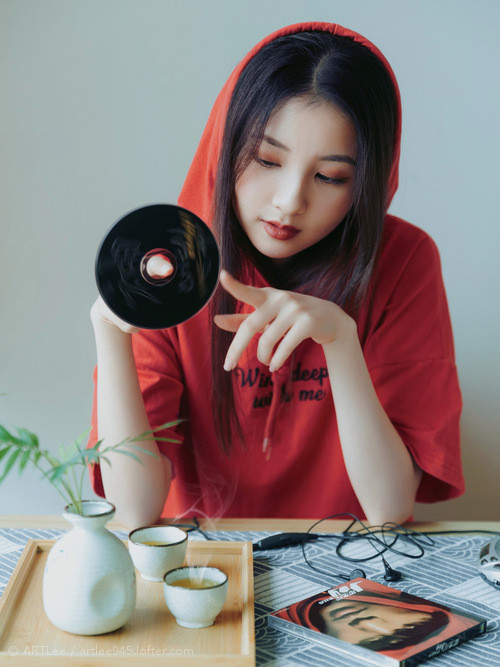 拜仁慕尼黑延续强势，稳坐德甲头把交椅