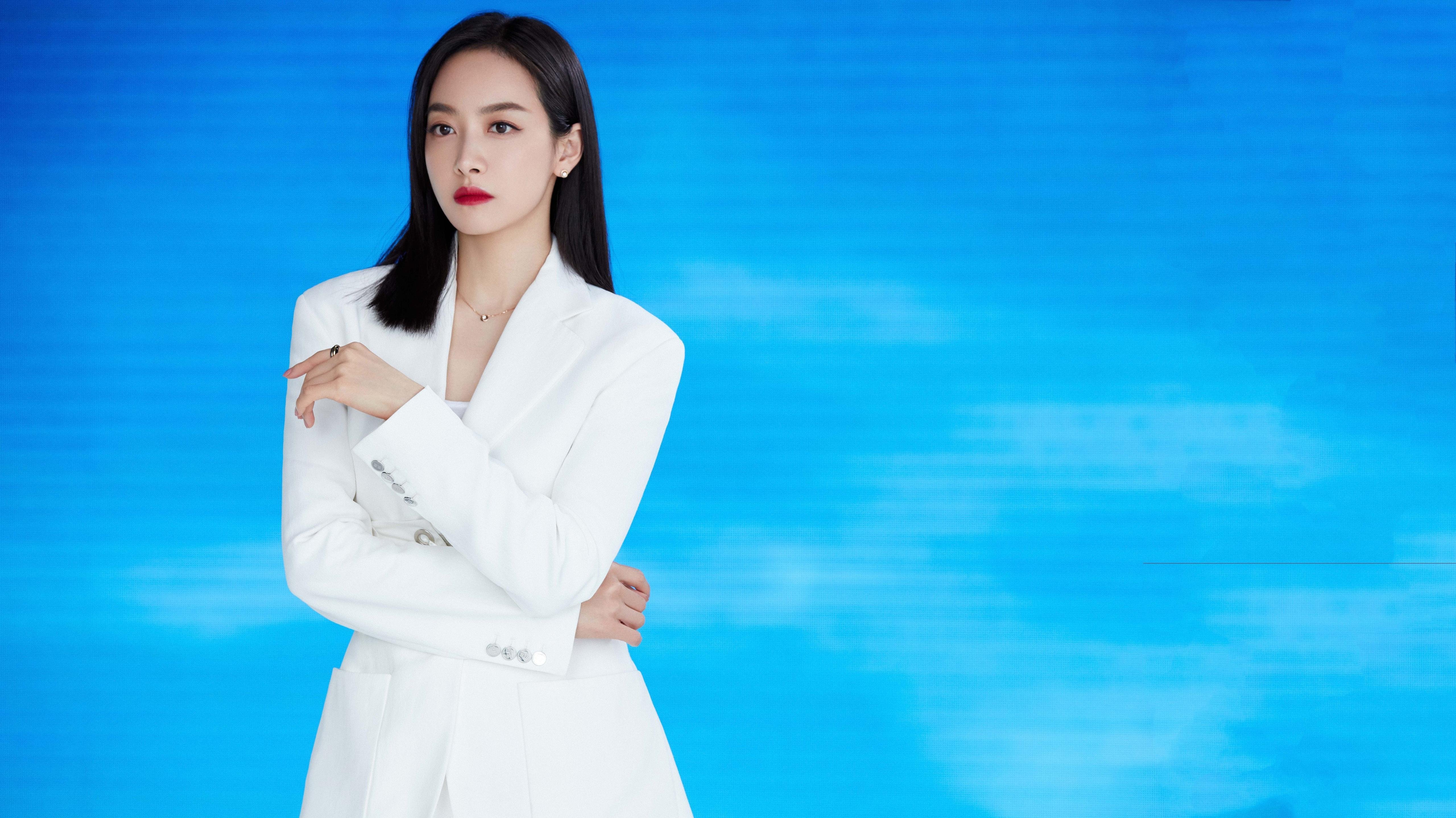 格鲁吉亚女篮在欧洲锦标赛中刷新纪录，期待奥运精彩表现，格鲁吉亚杯篮球